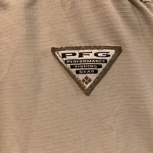 Columbia - Zip-off Taupe Fishing Pants​​​ - Picture 3 of 4